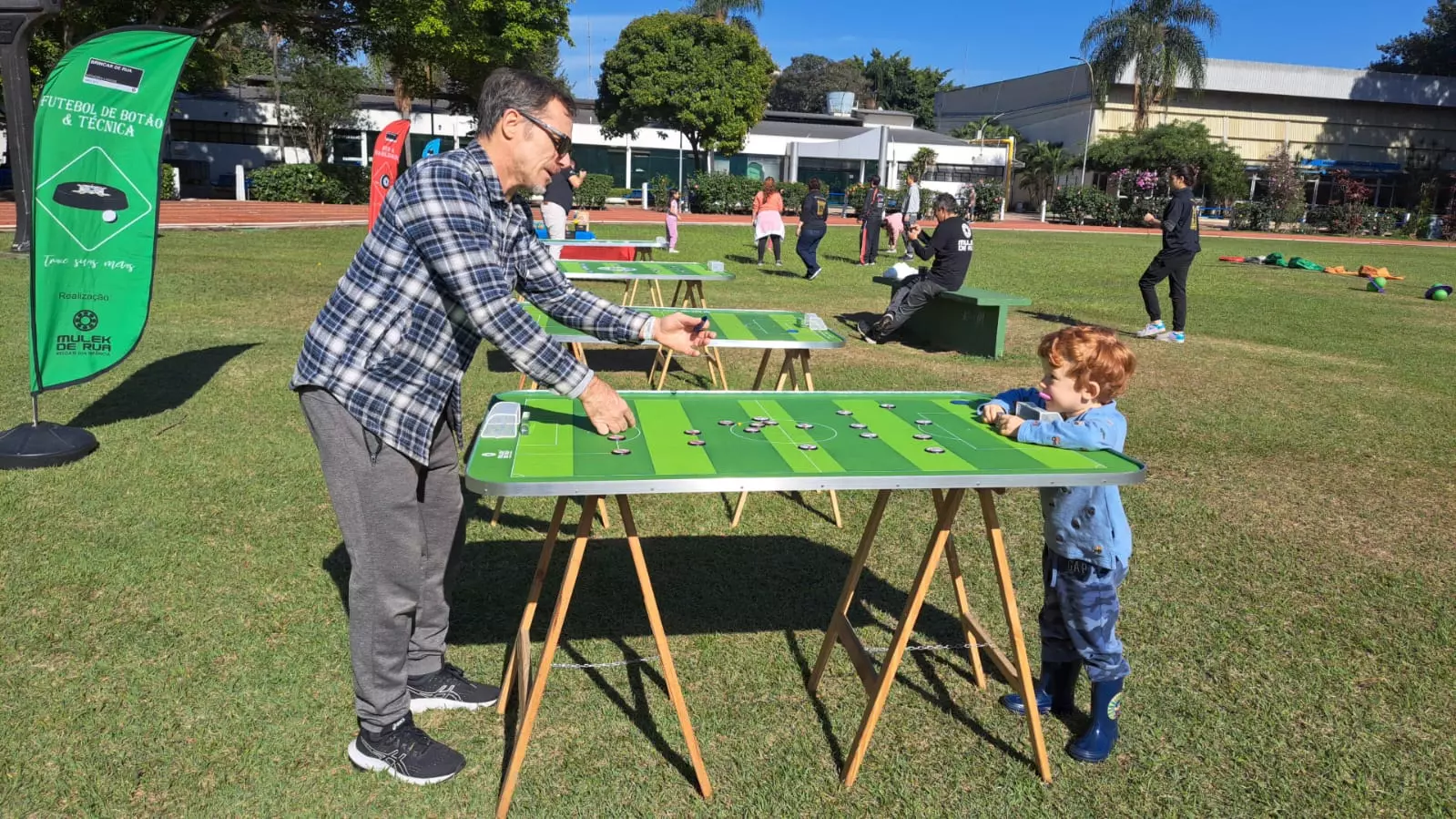 Esperia celebra Dia dos Pais com evento especial “Brincar de Rua” Esperia celebra Dia dos Pais com evento especial “Brincar de Rua”